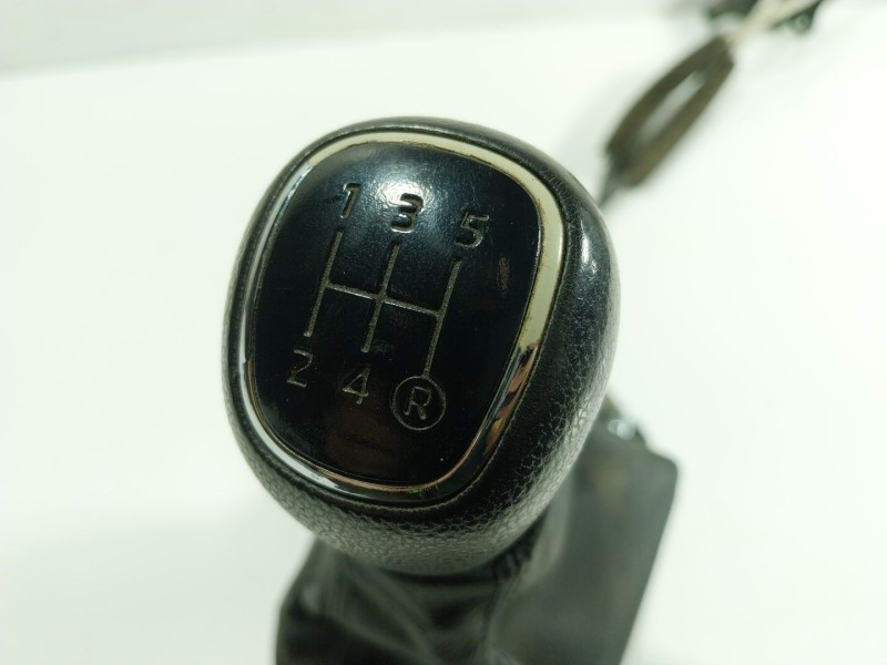Recambio de palanca cambio para skoda fabia iii (nj3) 1.0 tsi referencia OEM IAM  6C0711061A 
