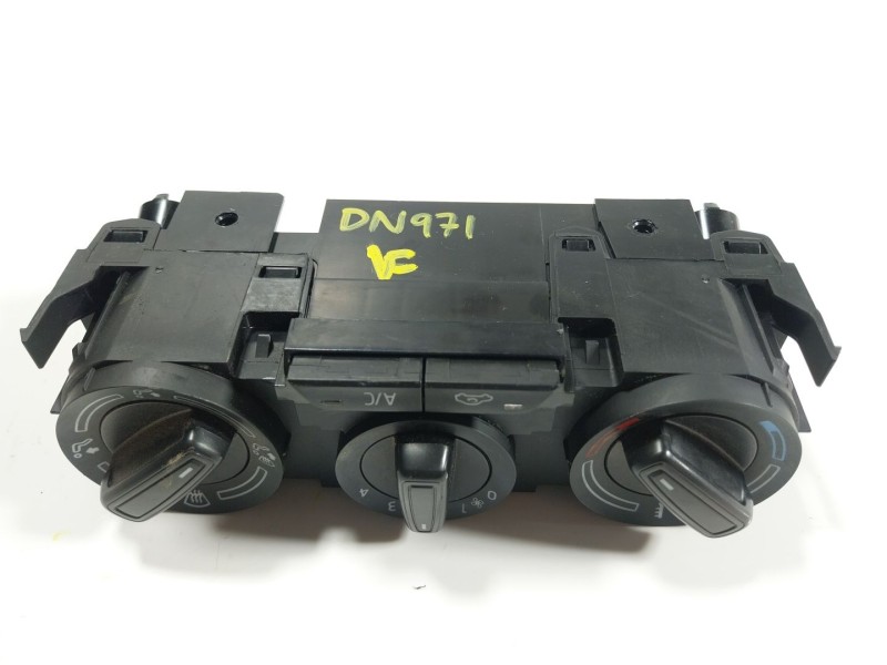 Recambio de mando calefaccion / aire acondicionado para skoda fabia iii (nj3) 1.0 tsi referencia OEM IAM   