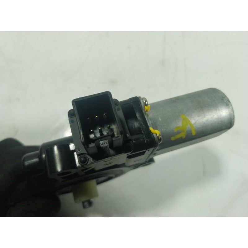 Recambio de motor elevalunas delantero izquierdo para mazda cx-5 (ke, gh) 2.2 d awd (ke102) referencia OEM IAM  D6515958X 