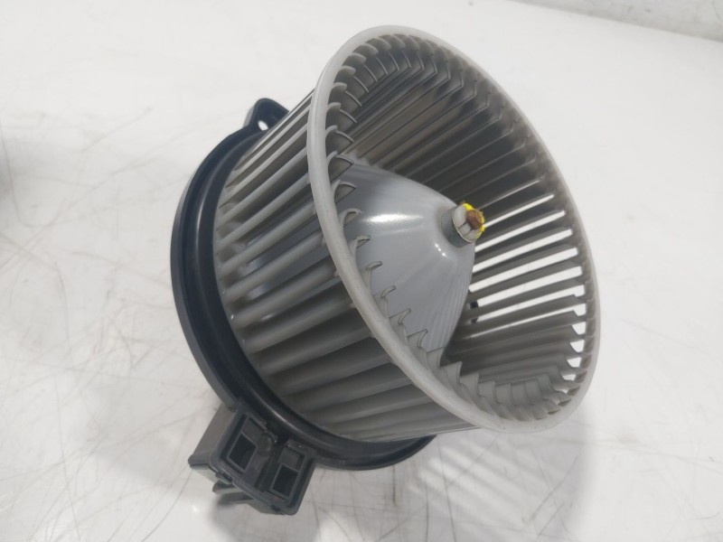 Recambio de motor calefaccion para mazda cx-5 (ke, gh) 2.2 d awd (ke102) referencia OEM IAM  HB111D65102 