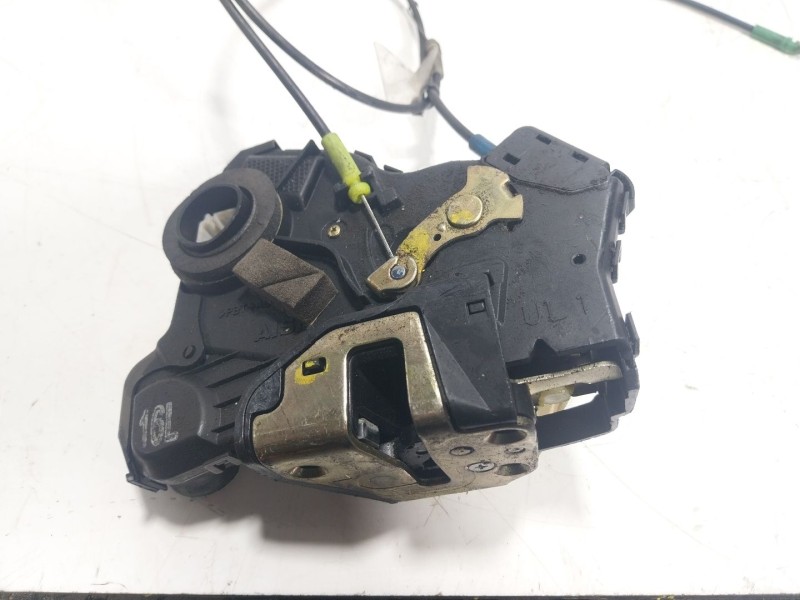 Recambio de cerradura puerta delantera izquierda para toyota avensis wagon (t25) 2.0 d-4d executive referencia OEM IAM   