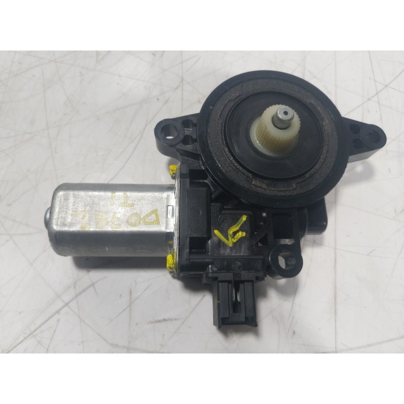 Recambio de motor elevalunas trasero izquierdo para mazda cx-5 (ke, gh) 2.2 d awd (ke102) referencia OEM IAM  D6515958X 