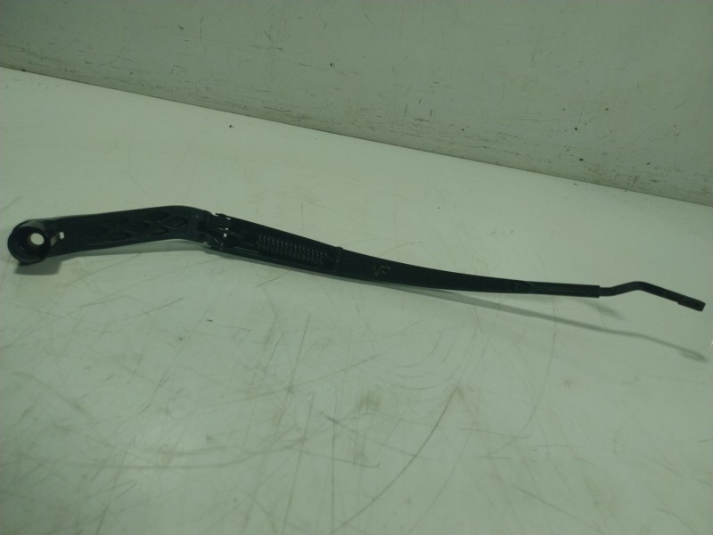 Recambio de brazo limpia delantero izquierdo para mazda cx-5 (ke, gh) 2.2 d awd (ke102) referencia OEM IAM   