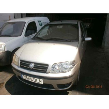FIAT PUNTO BERLINA (188)