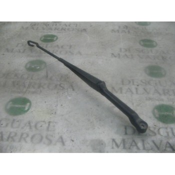 BRAZO LIMPIA DELANTERO DERECHO 