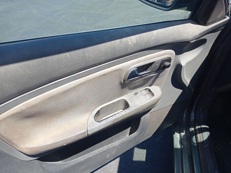 seat ibiza iii (6l1) del año 2002