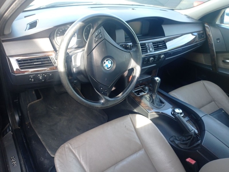 bmw 5 (e60) del año 2004