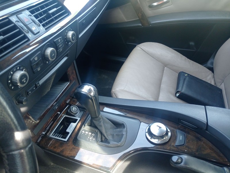 bmw 5 (e60) del año 2004