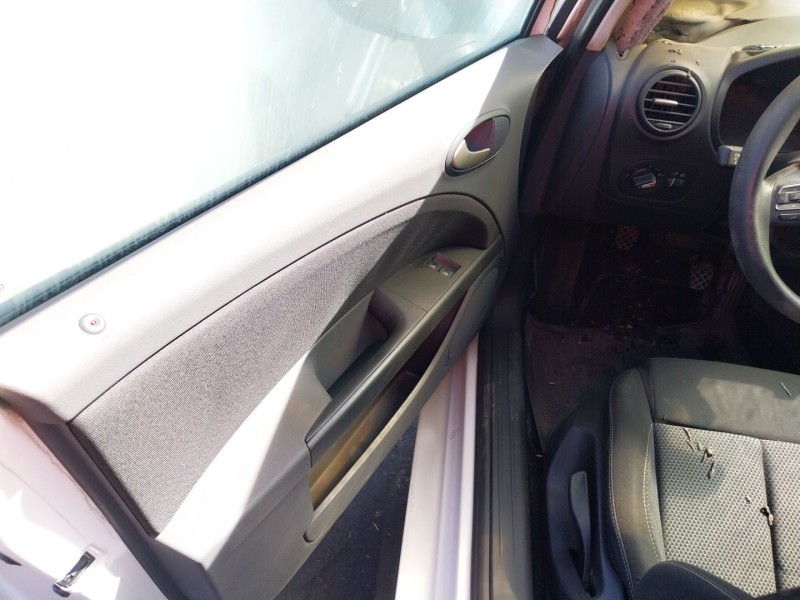 seat leon (1p1) del año 2010