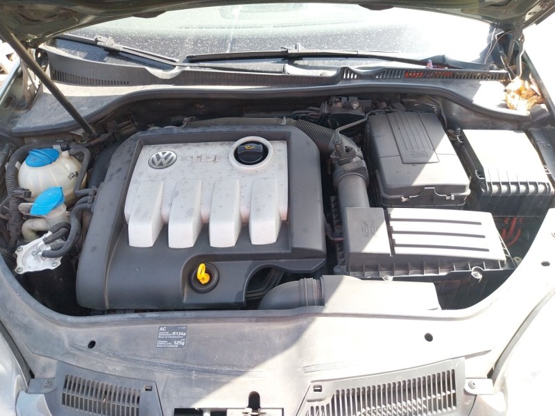 volkswagen golf v (1k1) del año 2004