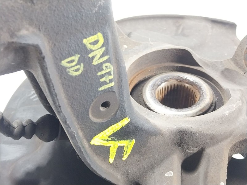 Recambio de mangueta delantera derecha para skoda fabia iii (nj3) 1.0 tsi referencia OEM IAM   