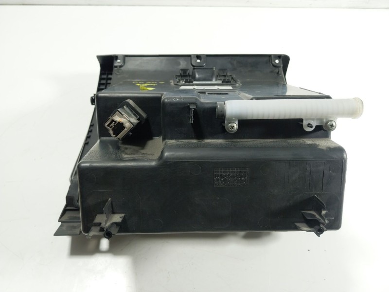 Recambio de guantera para nissan pulsar hatchback (c13) 1.2 dig-t referencia OEM IAM  685003ZL0B 