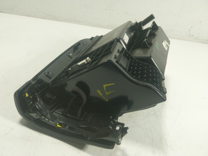 Recambio de guantera para bmw 6 gran coupe (f06) 640 d referencia OEM IAM  922994616 