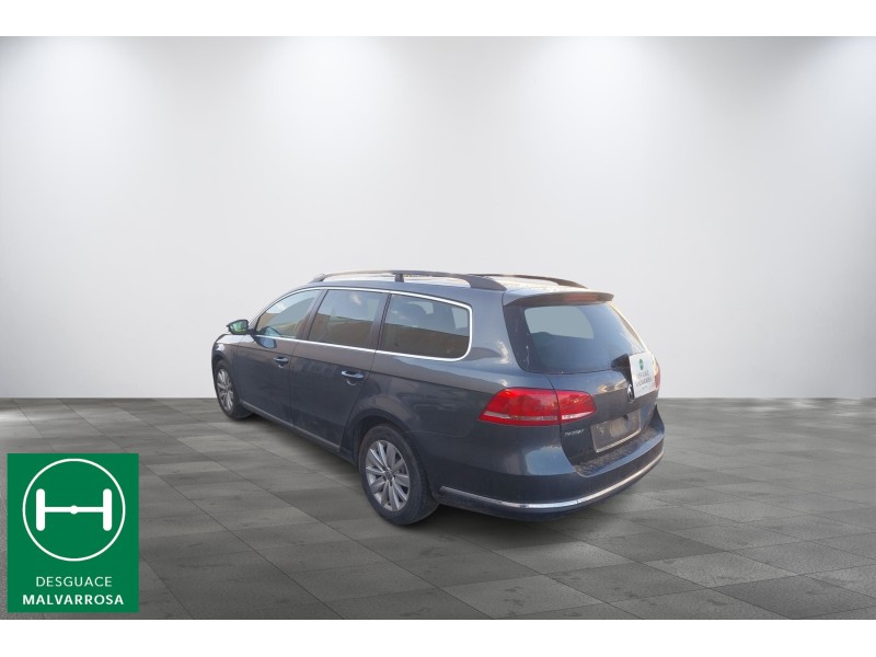 volkswagen passat b7 variant (365) del año 2010