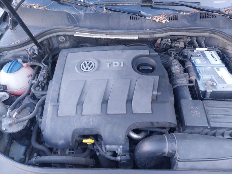 volkswagen passat b7 variant (365) del año 2010