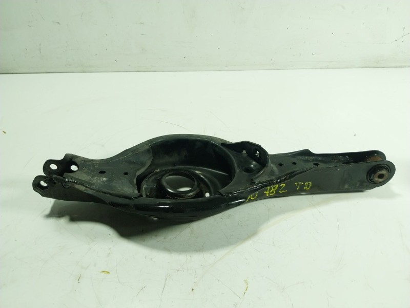 Recambio de brazo suspension inferior trasero derecho para mazda cx-5 (ke, gh) 2.2 d awd (ke102) referencia OEM IAM   
