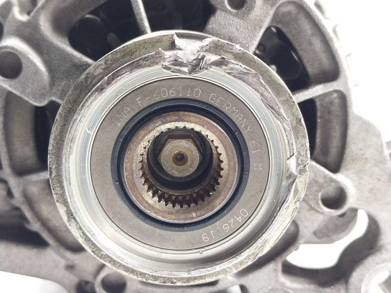 Recambio de alternador para hyundai i30 (gd) 1.4 crdi referencia OEM IAM  373002A750 