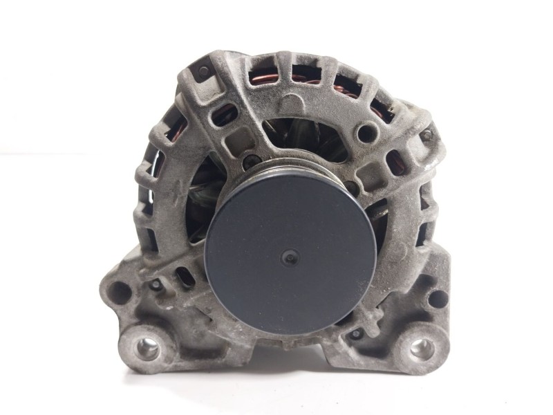 Recambio de alternador para skoda fabia iii (nj3) 1.0 tsi referencia OEM IAM  04C903023J 