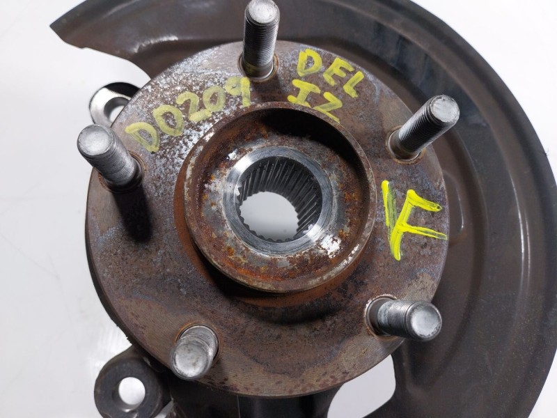 Recambio de mangueta delantera izquierda para nissan pulsar hatchback (c13) 1.2 dig-t referencia OEM IAM   