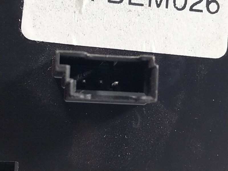 Recambio de mando luces para bmw 1 (f20) 116 d referencia OEM IAM  939394702 