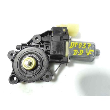 MOTOR ELEVALUNAS DELANTERO DERECHO 67622757044 2757044 0130822381