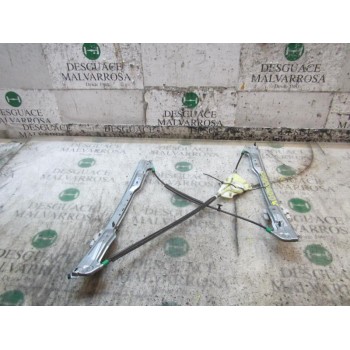 ELEVALUNAS DELANTERO DERECHO 