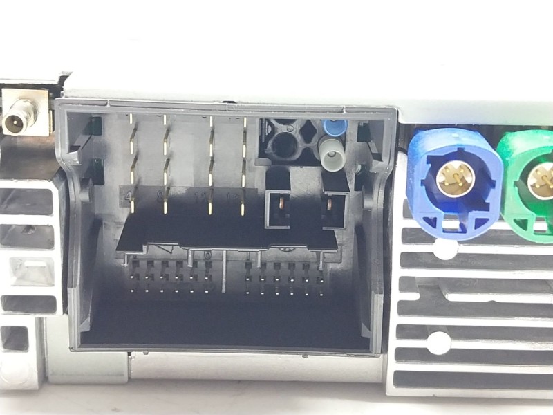 Recambio de sistema audio / radio cd para bmw 1 (f20) 116 d referencia OEM IAM  6822591 