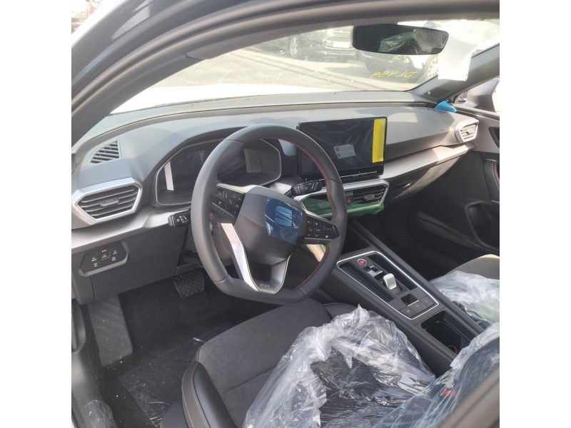 seat leon sportstourer (kl8) del año 2022