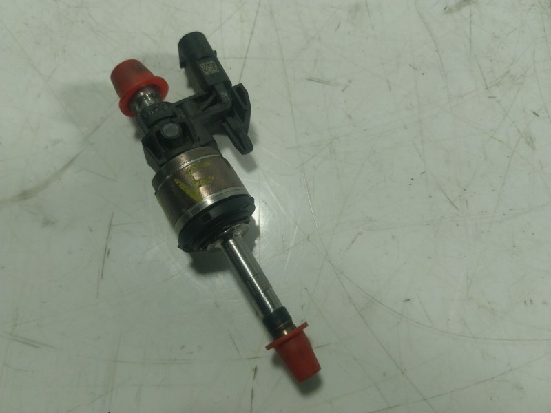 Recambio de inyector para volkswagen t-roc (a11, d11) 1.0 tsi referencia OEM IAM  0261500443 