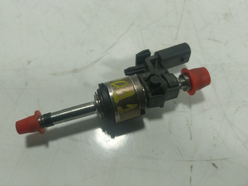 Recambio de inyector para volkswagen t-roc (a11, d11) 1.0 tsi referencia OEM IAM  0261500443 