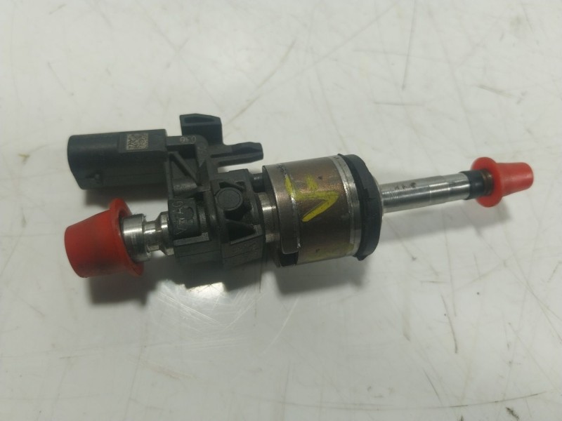 Recambio de inyector para volkswagen t-roc (a11, d11) 1.0 tsi referencia OEM IAM  0261500443 
