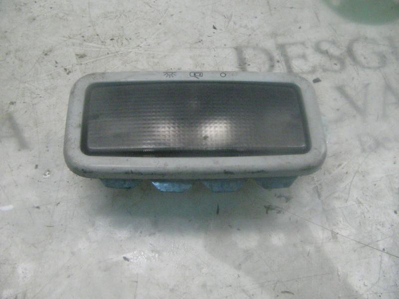 Recambio de piloto interior para volkswagen polo berlina (6n1) básico referencia OEM IAM   