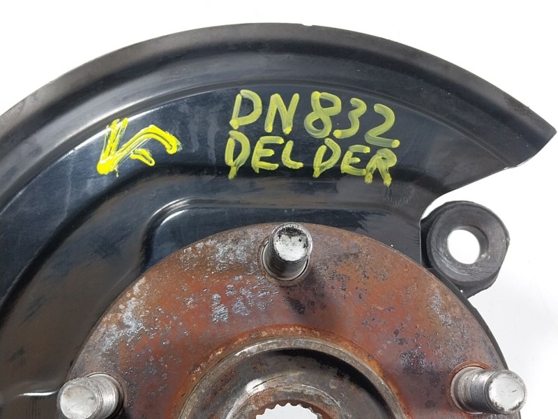 Recambio de mangueta delantera derecha para nissan juke (f15) 1.2 dig-t referencia OEM IAM   