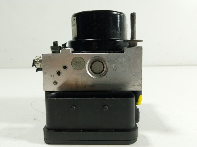 Recambio de abs para toyota yaris 1.0 cat referencia OEM IAM  445400D020 