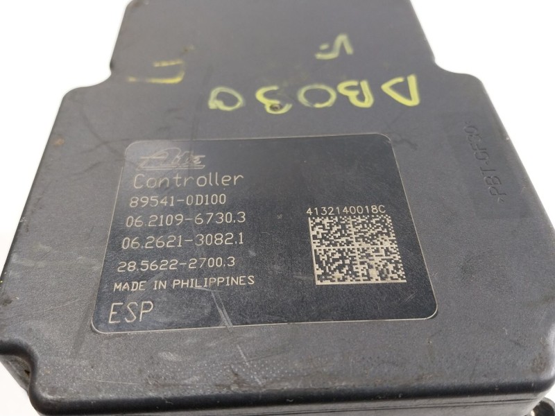 Recambio de abs para toyota yaris 1.0 cat referencia OEM IAM  445400D020 