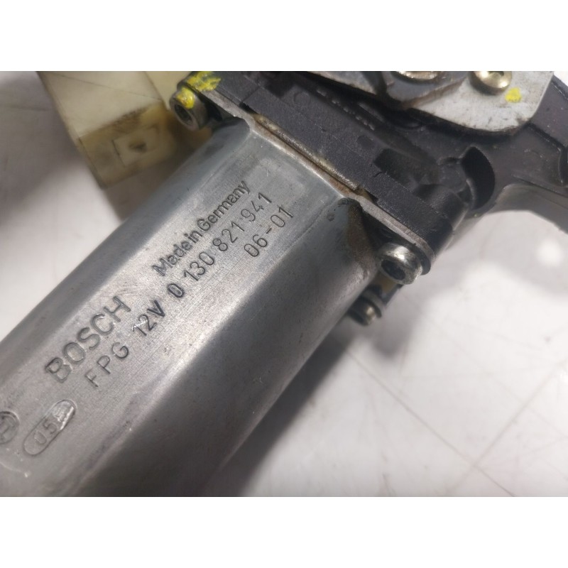 Recambio de elevalunas delantero izquierdo para mercedes-benz vito (w639) basic, combi 2.1 cdi cat referencia OEM IAM  013082194