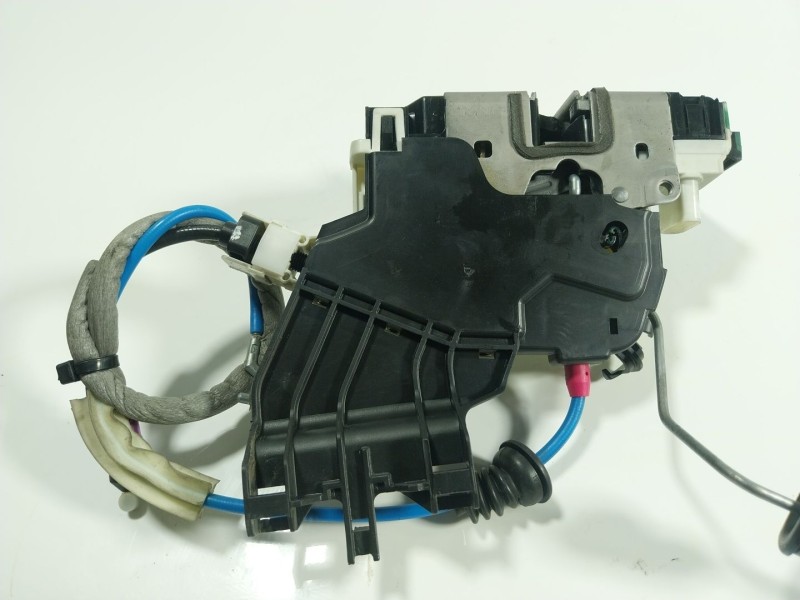 Recambio de cerradura puerta trasera izquierda para mercedes-benz cla shooting brake (x117) cla 220 cdi / d (117.903) referencia