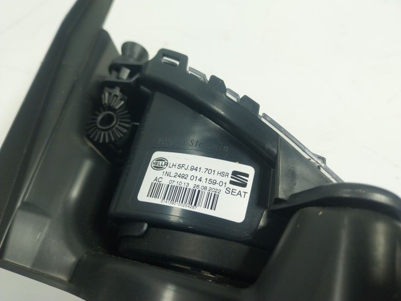 Recambio de faro antiniebla izquierdo para cupra leon sportstourer (kl8) 1.4tsi phev referencia OEM IAM  5FJ941701HSR 