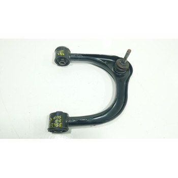 BRAZO SUSPENSION SUPERIOR DELANTERO DERECHO 4861060100 