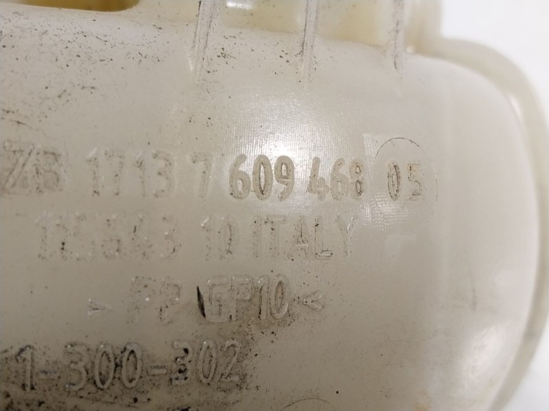 Recambio de deposito expansion para bmw 1 (f20) 116 d referencia OEM IAM 17137642160 760946805 