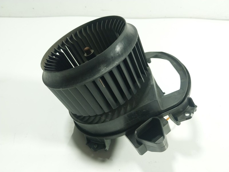 Recambio de motor calefaccion para mercedes-benz cla shooting brake (x117) cla 220 cdi / d (117.903) referencia OEM IAM  A246906