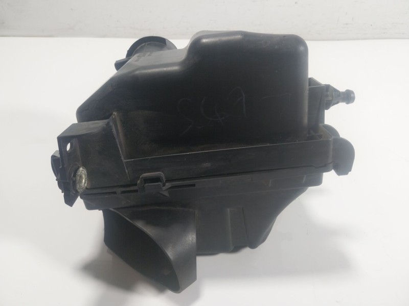 Recambio de filtro aire para nissan juke (f15) 1.2 dig-t referencia OEM IAM   