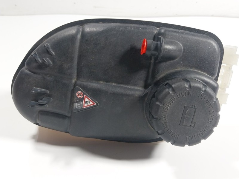 Recambio de deposito expansion para mercedes-benz cla shooting brake (x117) cla 220 cdi / d (117.903) referencia OEM IAM  A24650