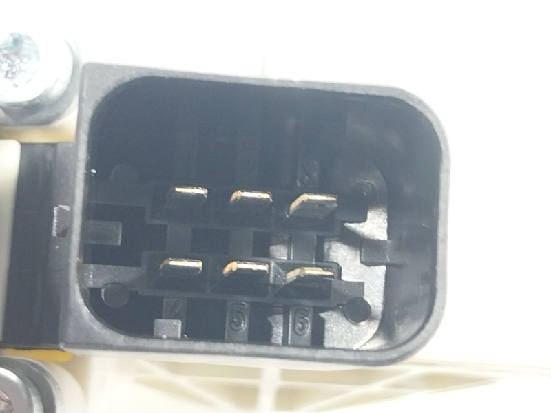 Recambio de motor elevalunas trasero izquierdo para mercedes-benz cla shooting brake (x117) cla 220 cdi / d (117.903) referencia