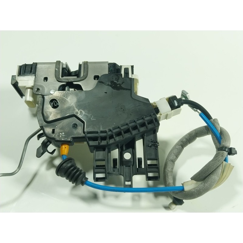 Recambio de cerradura puerta delantera derecha para mercedes-benz cla shooting brake (x117) cla 220 cdi / d (117.903) referencia