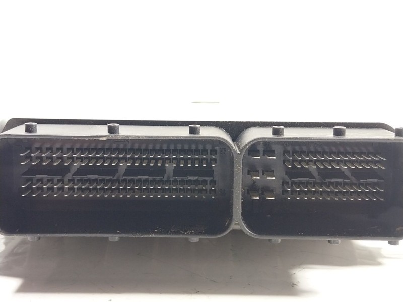 Recambio de centralita motor uce para volvo v60 i (155) d3 referencia OEM IAM  31336983 