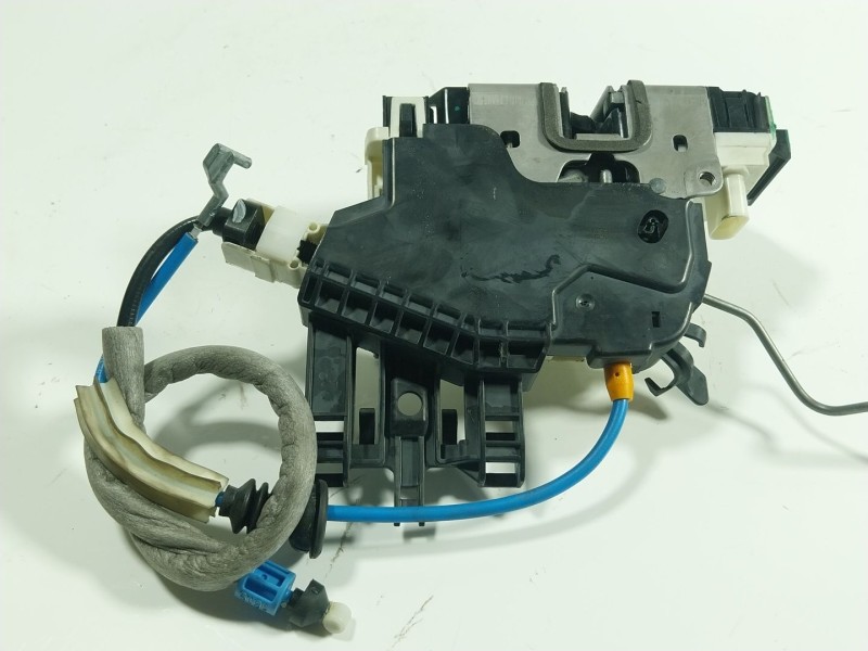 Recambio de cerradura puerta delantera izquierda para mercedes-benz cla shooting brake (x117) cla 220 cdi / d (117.903) referenc