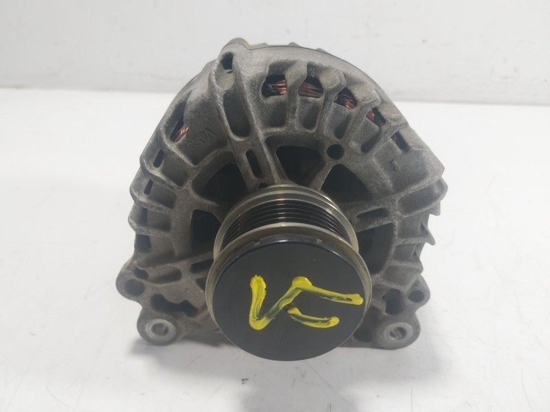 Recambio de alternador para audi a3 sportback (8pa) 1.6 tdi referencia OEM IAM  03L903023A 