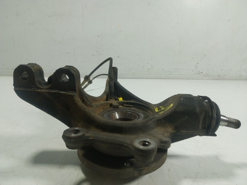 Recambio de mangueta delantera derecha para peugeot partner tepee 1.6 hdi 90 referencia OEM IAM   