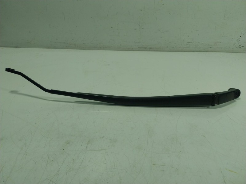 Recambio de brazo limpia delantero derecho para toyota yaris cross (mxp_) 1.5 hybrid (mxpj10) referencia OEM IAM   